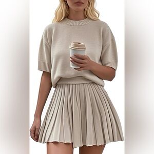 Elegant Cream Pleated Skirt